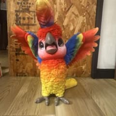 ファーリアル ロッカトゥ ショーバード しゃべる ぬいぐるみ furReal