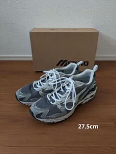 ミズノ MIZUNO　WAVE RIDER 10のサムネイル