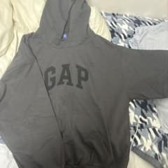 Yeezy GAP Balenciagaグレー パーカー Mサイズ - メルカリ