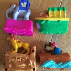 1995年マック景品 スプラッシュマウンテン くまどん アラジンのサムネイル