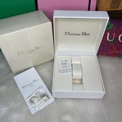 Dior 腕時計　の　箱のサムネイル