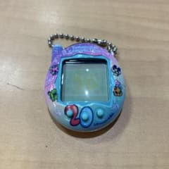 Tamagotchi Connection 20주년 기념 모델 이치방쿠지 중고