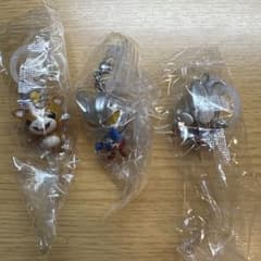 パ*ん様 ウルトラマン MINI ULTRA ART めじるしアクセサリー3種セのサムネイル