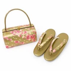 花柄ゴールドバッグ 草履 刺繍の半衿（はんえり）和装スリップ 2足袋セット