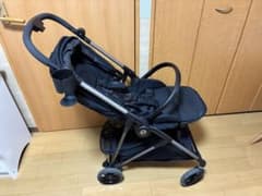 Cybex MELIO ベビーカー ブラックのサムネイル