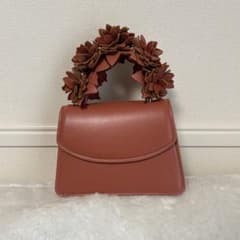 ZARA ハンドバッグのサムネイル