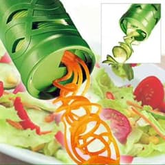 話題の野菜ツィスターカッタースライサー‼︎のサムネイル
