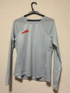 ホカオネオネ　ロングTシャツのサムネイル