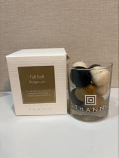 THANN フェルトボールポプリ & アロマオイルセットのサムネイル
