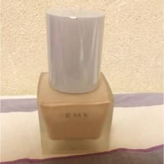 RMK リクイドファンデーションのサムネイル