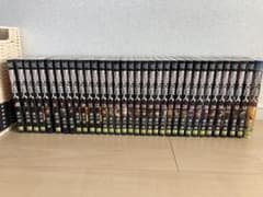 進撃の巨人 全巻のサムネイル