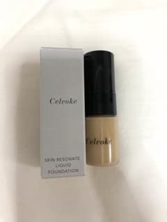 【Celvoke】スキンレゾネート リキッドファンデーション 210 (8g)のサムネイル