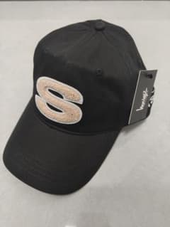 Stussy ブラック ベースボールキャップ - メルカリ