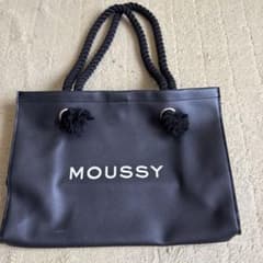 MOUSSY 黒 トートバッグのサムネイル