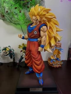 孫悟空 スーパーサイヤ人3 フィギュアのサムネイル