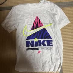Nike グラフィックプリント Tシャツ Mのサムネイル