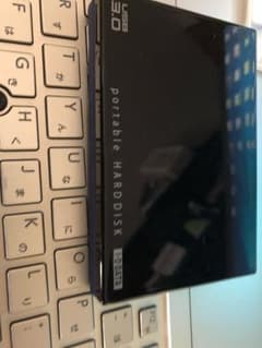 IODATA ポータブルハード 1TB DHHのサムネイル
