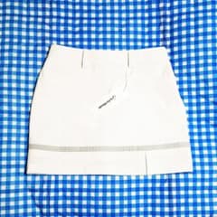 ★Taylormade★スカート　　　　新品のサムネイル