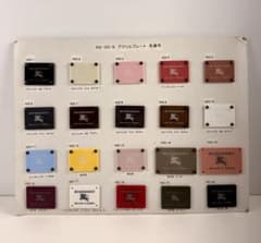 Burberry アクリルプレート 色見本 ボード Burberry アクリルプレート 色見本 ボード - メルカリ