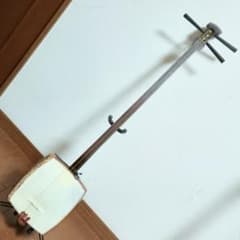 高級 紫檀 細棹三本継 三味線 鼈甲バチ + ソフトケース付き - メルカリ