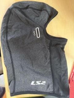 LS2のヘルメットですのサムネイル