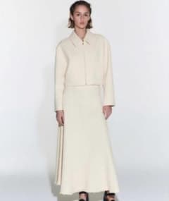 ZARA テクスチャーロングスカート　セットアップ（下のみ）のサムネイル