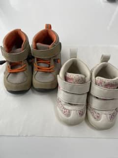 mont-bell14㎝　asics13.5㎝　キッズスニーカーのサムネイル