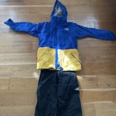THE NORTH FACE マウンテンパーカー 150サイズ　スノボウェアのサムネイル