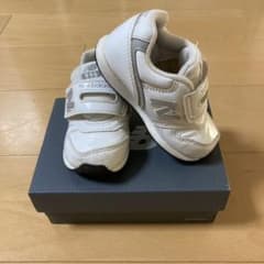 ニューバランス 996 エナメル ホワイト 14cmのサムネイル