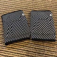 バレーボール用膝当てのサムネイル
