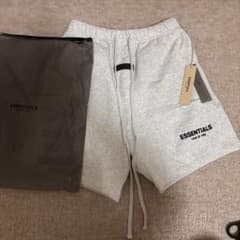 ESSENTIALS FEAR OF GOスウェットショーツライトオートミールSのサムネイル