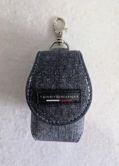 Tommy Hilfiger golf ball case, denim style.