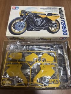 タミヤ 1/12 ヤマハ YZR500 グランプリレーサーのサムネイル