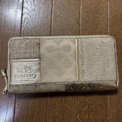COACH 長財布 ゴールド パッチワーク ラウンドファスナーのサムネイル