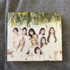 TWICE #TWICE3 CDのサムネイル