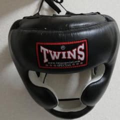ボクシングヘッドギア（TWINS）のサムネイル
