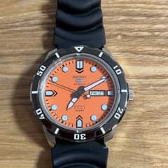 상태좋음 SEIKO 세이코 5 SPORTS 시계 자동 감기 오렌지
