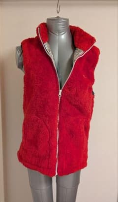 新品　FILA レディース ゴルフ ベスト 裏アルミ