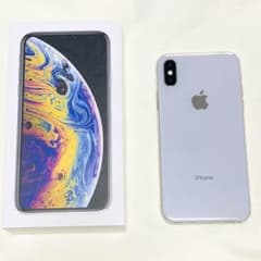 Apple iPhone Xs 64GB シルバー SIMフリー 79%のサムネイル