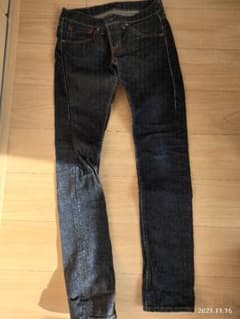 ストレートデニム ジーンズのサムネイル
