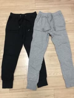 GU カジュアルパンツ 黒 灰色 セットのサムネイル