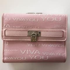 美品☆VIVAYOU☆二つ折り財布のサムネイル
