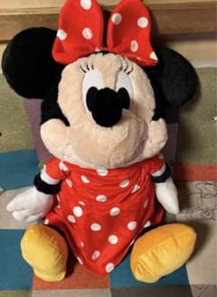 ミニーマウス グランデぬいぐるみのサムネイル