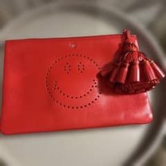 S*o様 Anya Hindmarch レザー クラッチバッグ レッド タッセルのサムネイル