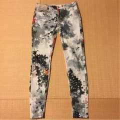 ザラのサムネイル