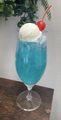 青　クリームソーダ　食品サンプル　NIKKE シンデレラ　メイド　コスプレのサムネイル