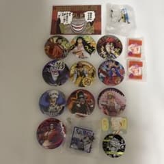 ワンピース 麦わらストア 輩缶バッジ ロー キッド シャンクス サボ 黒