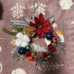クリスマスリース ポインセチア付きのサムネイル