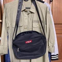ショルダーバッグ　黒のサムネイル