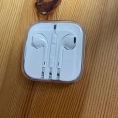 iPhone純正イヤホン iPhoneイヤホン ②のサムネイル